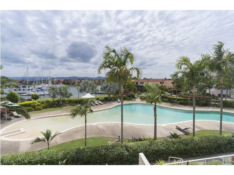 1740/1 Rialto Quay Dr, Hope Island QLD 4212