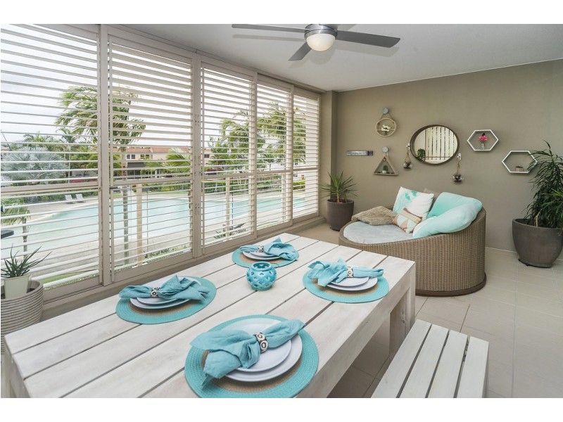 1740/1 Rialto Quay Dr, Hope Island QLD 4212