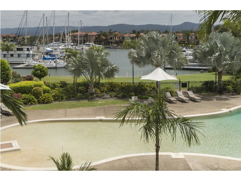 1740/1 Rialto Quay Dr, Hope Island QLD 4212