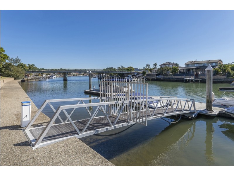 73/100 Morala Avenue, Runaway Bay QLD 4216