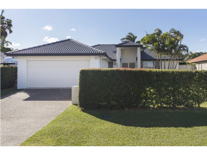 44a Sickle Avenue, Hope Island QLD 4212