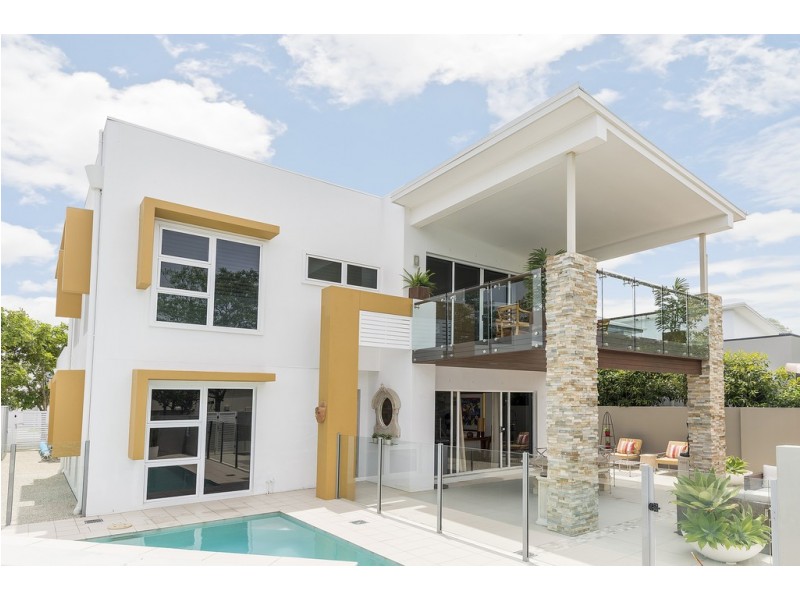 1 Onshore Place, Helensvale QLD 4212