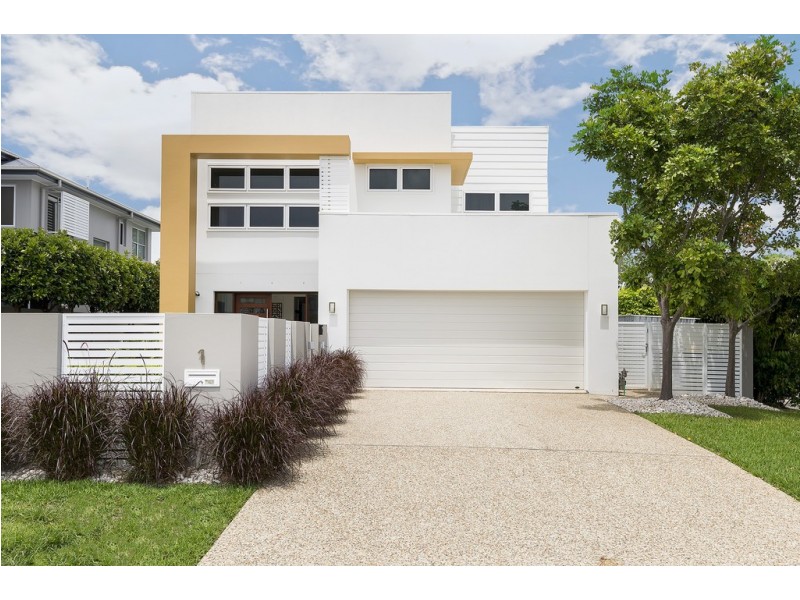 1 Onshore Place, Helensvale QLD 4212