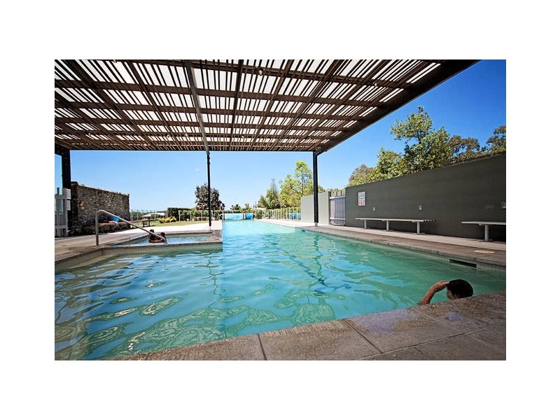 15 Brindabella Close, Coomera Waters QLD 4209