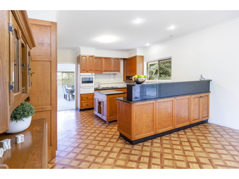 541-549 Henri Robert Drive, Tamborine Mountain QLD 4272