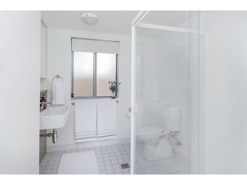 715/64-68 Sickle Avenue, Hope Island QLD 4212