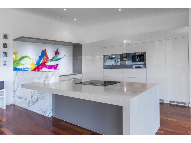 9 Huntington Drive, Maudsland QLD 4210