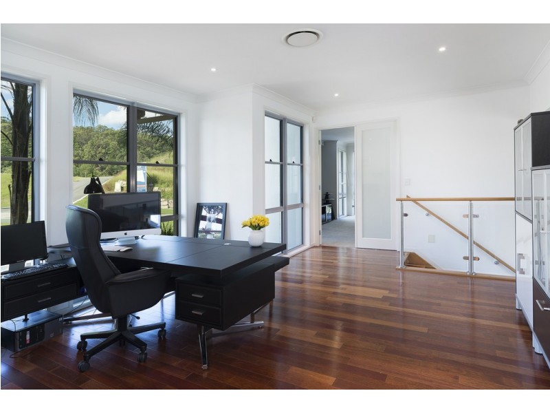 9 Huntington Drive, Maudsland QLD 4210