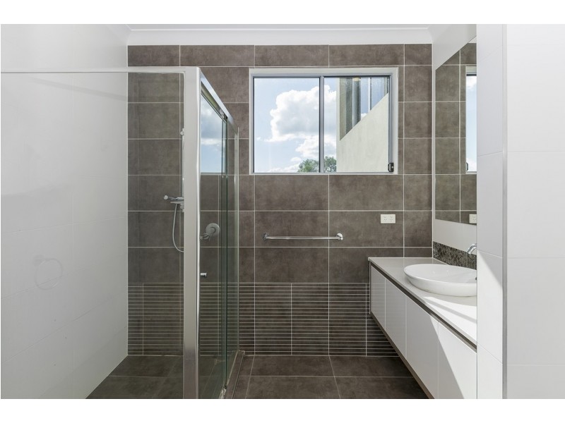 9 Huntington Drive, Maudsland QLD 4210