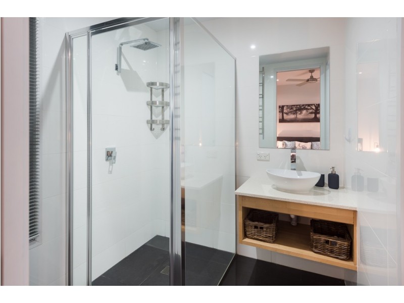 124 The Peninsula, Helensvale QLD 4212