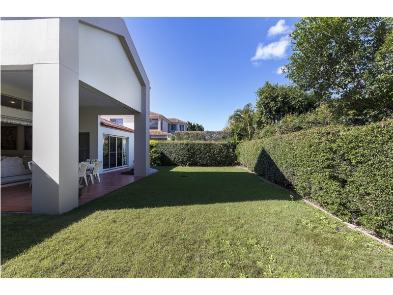 1604 Rosebank Way, Hope Island QLD 4212