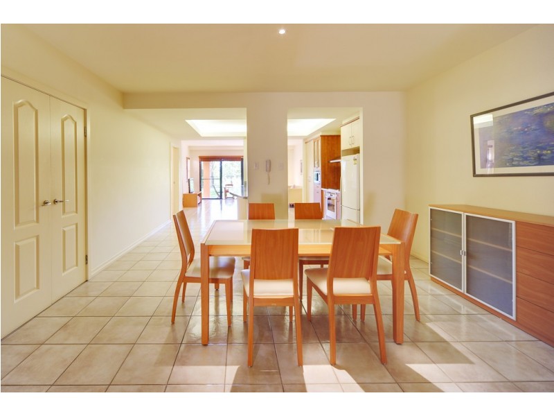 3264 Palladian Drive, Hope Island QLD 4212