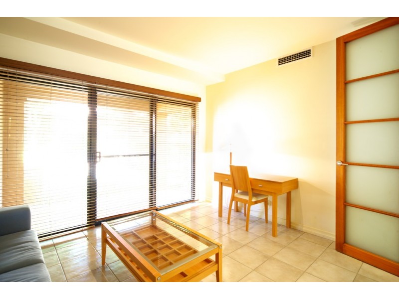 3264 Palladian Drive, Hope Island QLD 4212