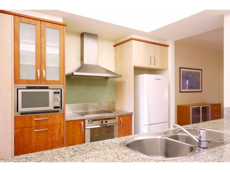 3264 Palladian Drive, Hope Island QLD 4212