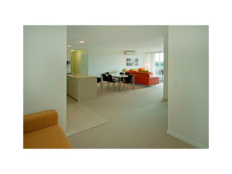 1317/2 Activa Way, Hope Island QLD 4212