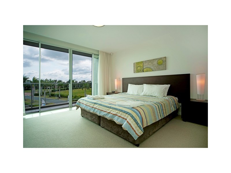 1317/2 Activa Way, Hope Island QLD 4212