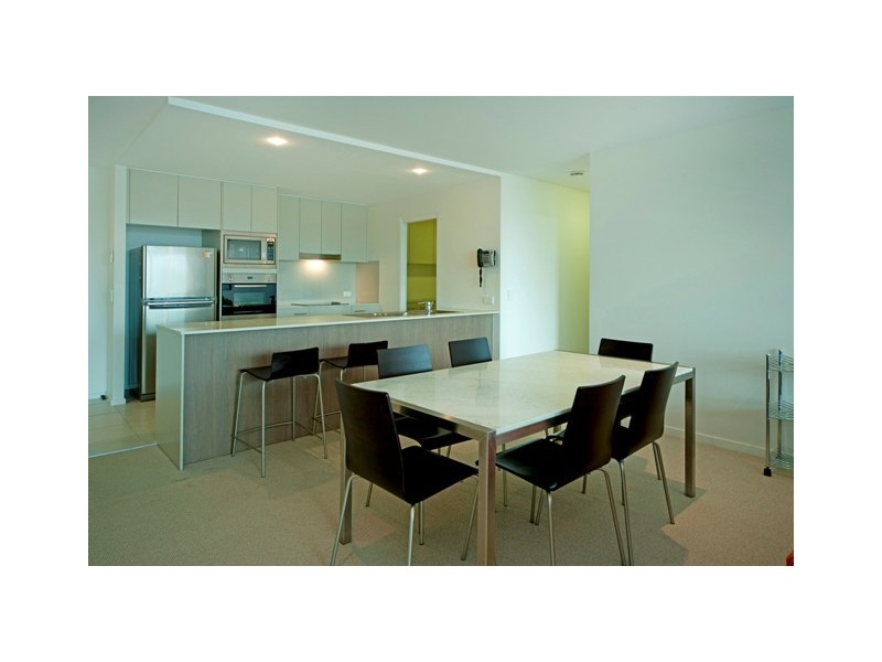 1317/2 Activa Way, Hope Island QLD 4212