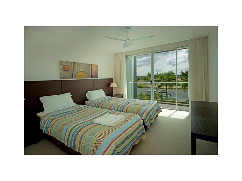 1317/2 Activa Way, Hope Island QLD 4212