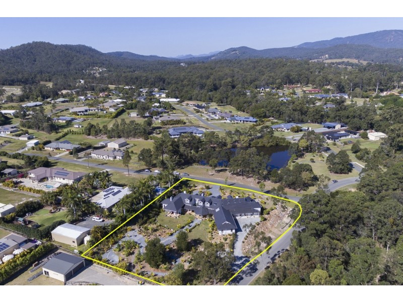 2 Ginger Rogers Road, Maudsland QLD 4210