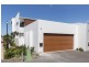 2 Regent Lane, Hope Island QLD 4212