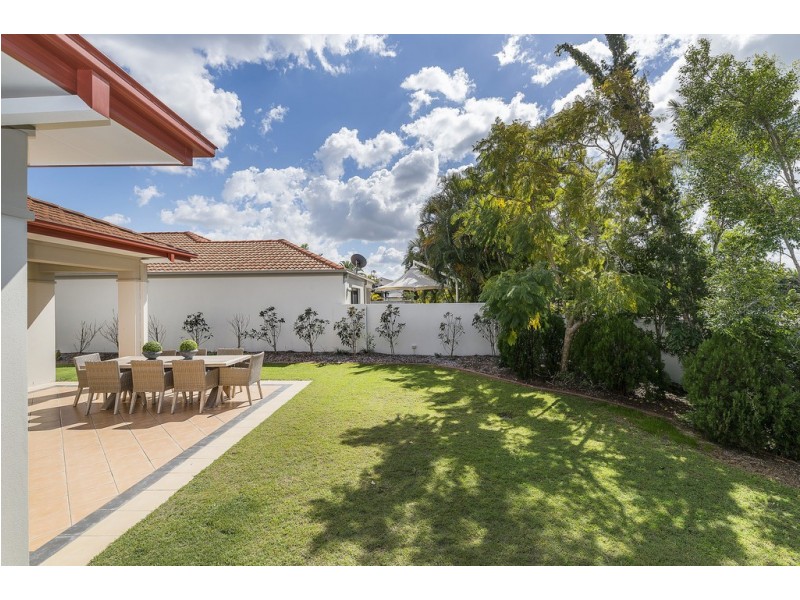 2006 Gracemere Gardens Circuit, Hope Island QLD 4212