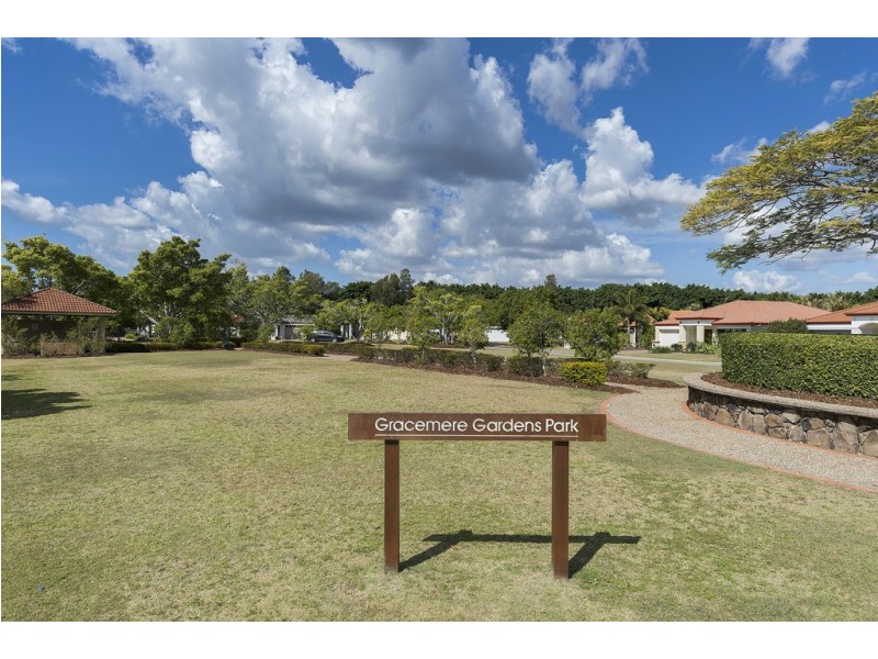 2006 Gracemere Gardens Circuit, Hope Island QLD 4212