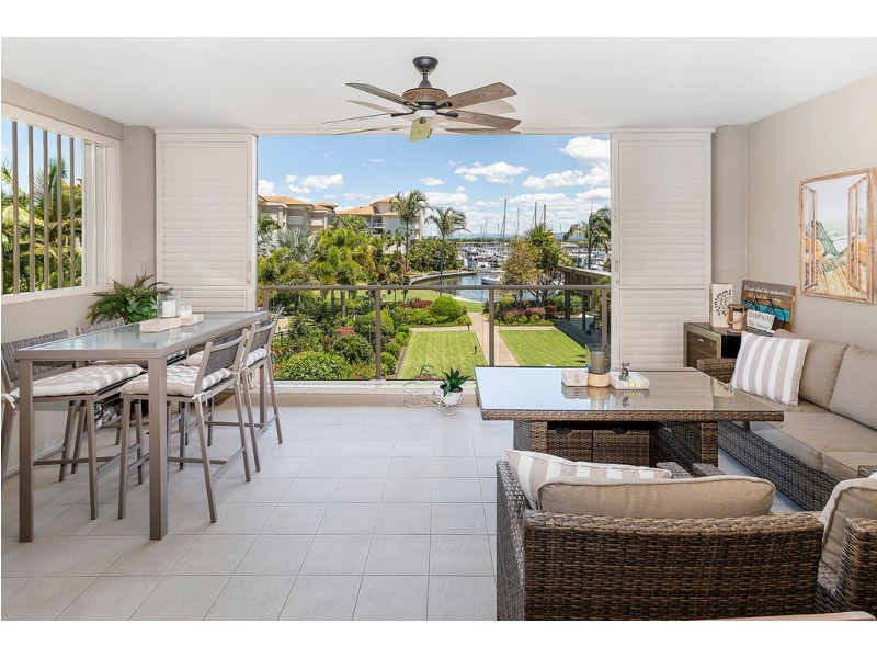 1707/1 Rialto Quay Dr, Hope Island QLD 4212