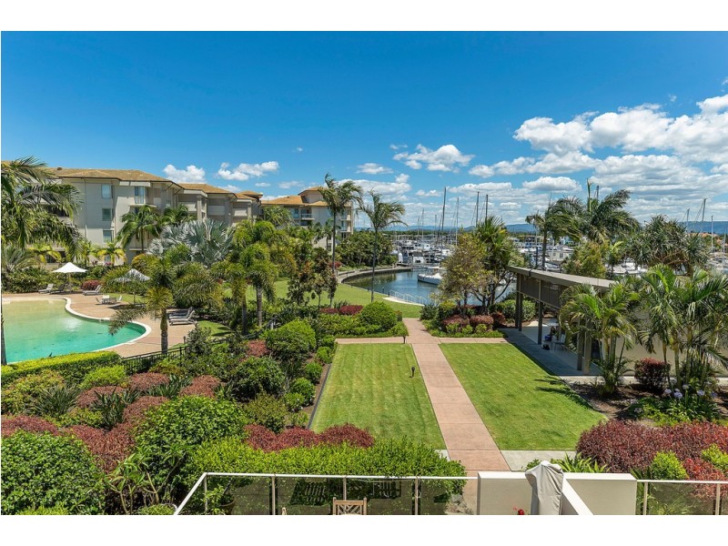 1707/1 Rialto Quay Dr, Hope Island QLD 4212