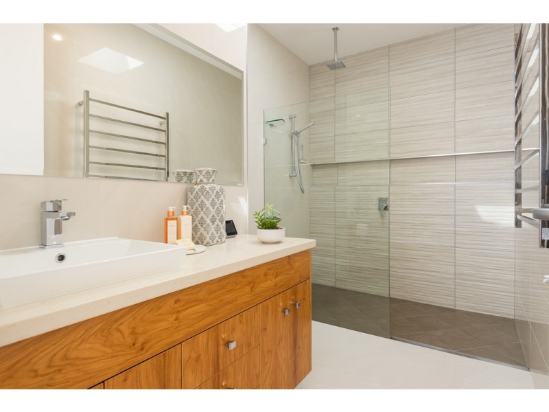 3/11 Grant Avenue, Hope Island QLD 4212