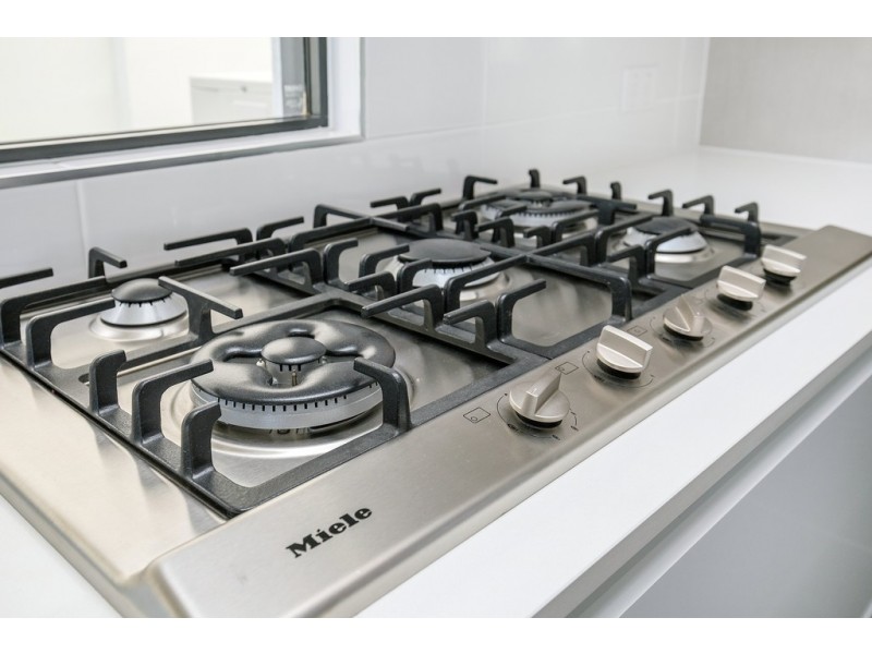 76 North Quay Circuit, Hope Island QLD 4212