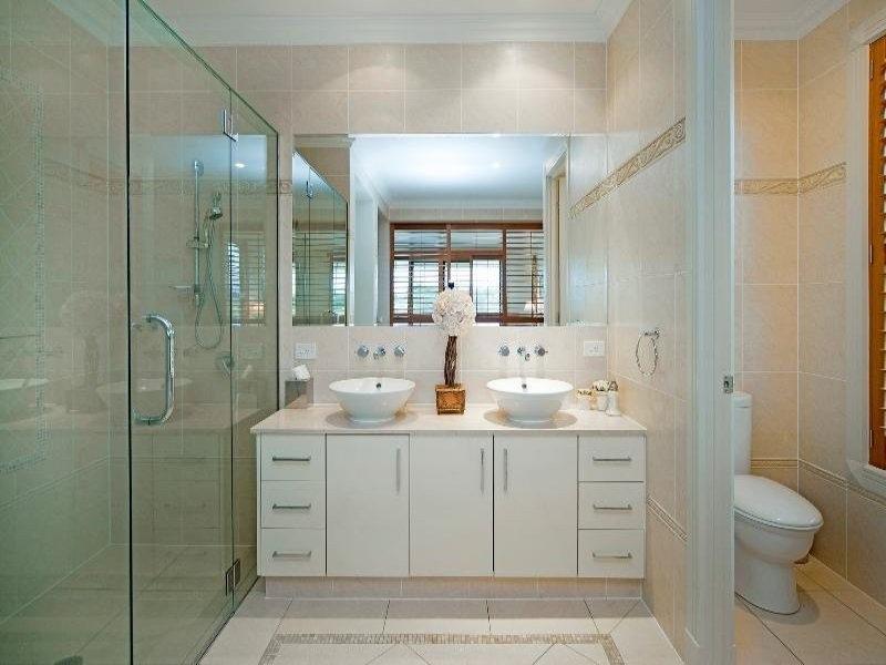 2344 Cressbrook Drive, Hope Island QLD 4212