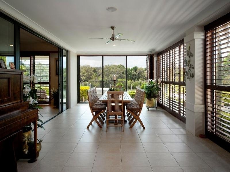 2344 Cressbrook Drive, Hope Island QLD 4212