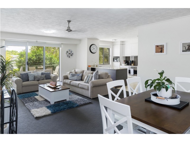 716/64-68 Sickle Avenue, Hope Island QLD 4212