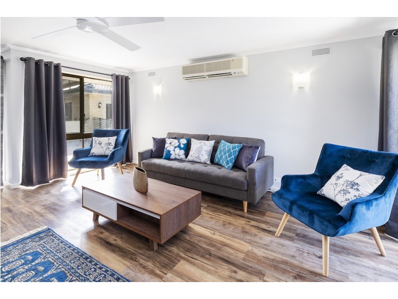 15 Latrobe Avenue, Helensvale QLD 4212