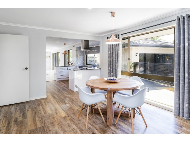 15 Latrobe Avenue, Helensvale QLD 4212