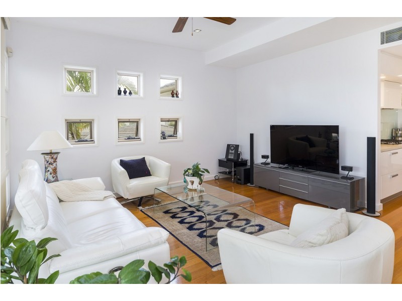 6054 Garda Avenue, Hope Island QLD 4212