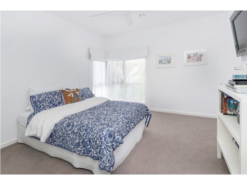 6054 Garda Avenue, Hope Island QLD 4212