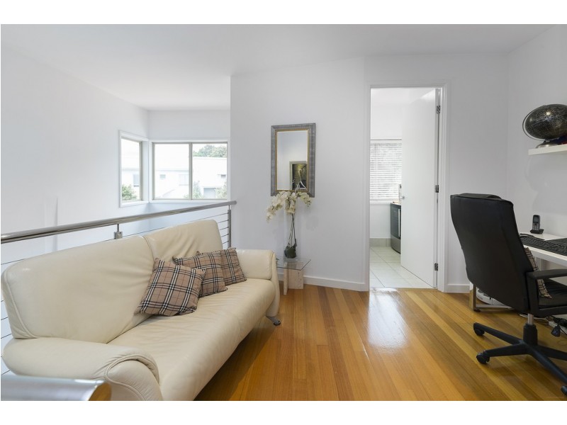 6054 Garda Avenue, Hope Island QLD 4212