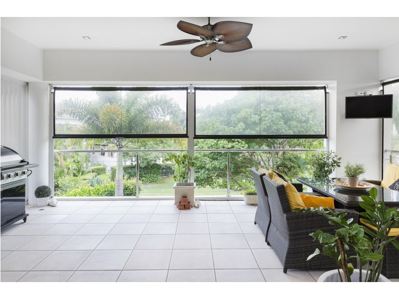 6054 Garda Avenue, Hope Island QLD 4212