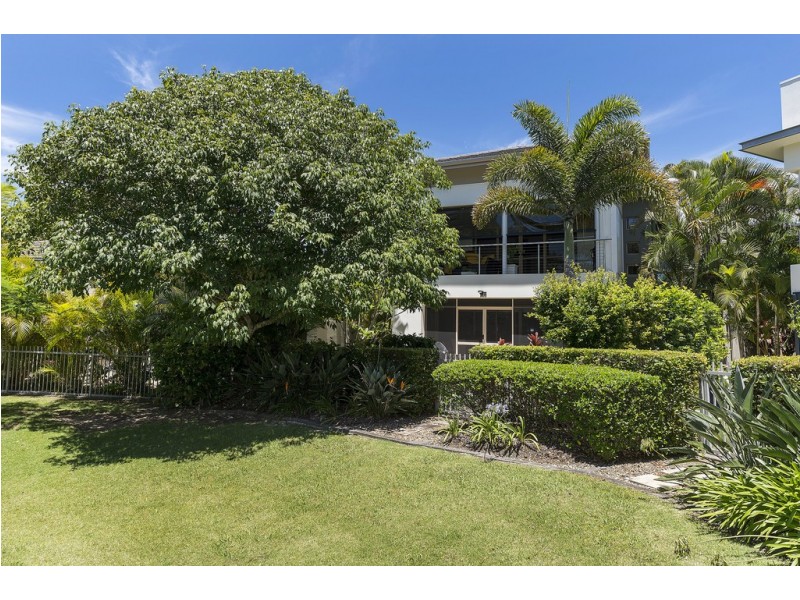6054 Garda Avenue, Hope Island QLD 4212