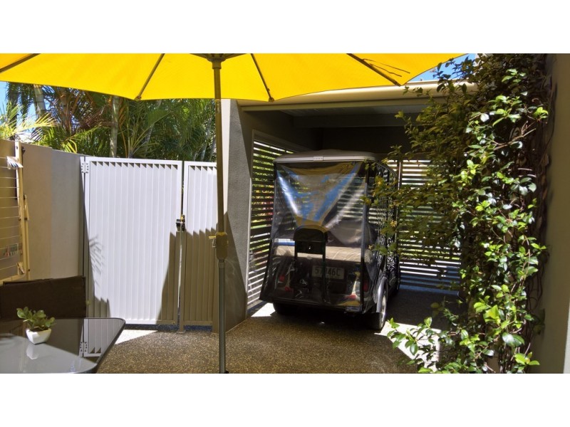 6054 Garda Avenue, Hope Island QLD 4212