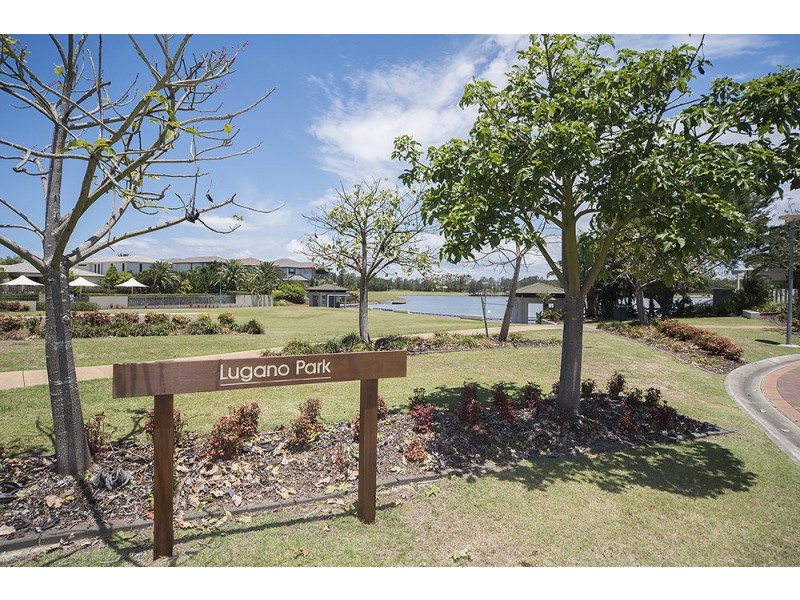 6054 Garda Avenue, Hope Island QLD 4212