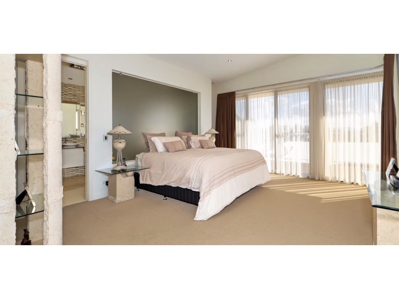 4719 The Parkway, Sanctuary Cove QLD 4212