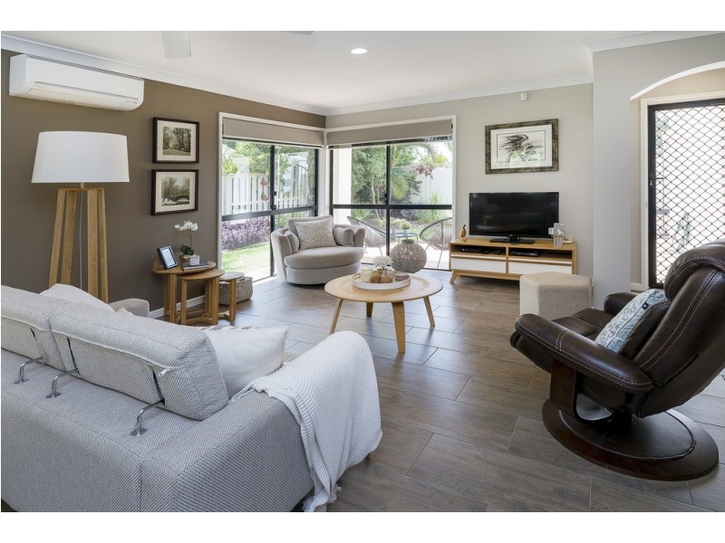 42/60 Caseys Road, Hope Island QLD 4212