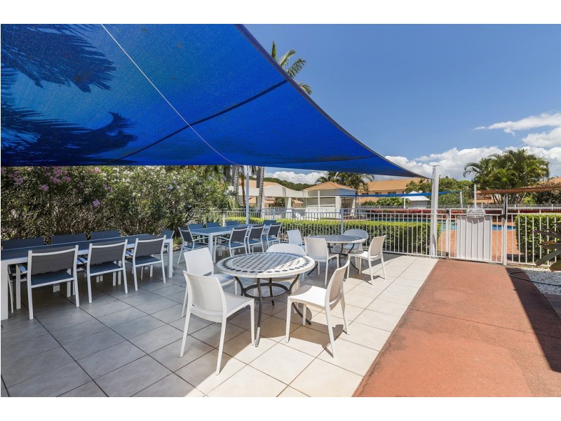 42/60 Caseys Road, Hope Island QLD 4212