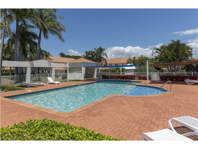 42/60 Caseys Road, Hope Island QLD 4212