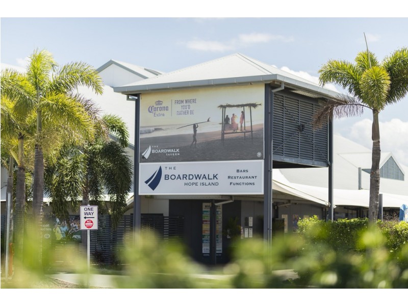 42/60 Caseys Road, Hope Island QLD 4212