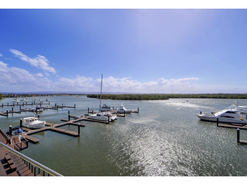 3301/4 Marina Promenade, Paradise Point QLD 4216