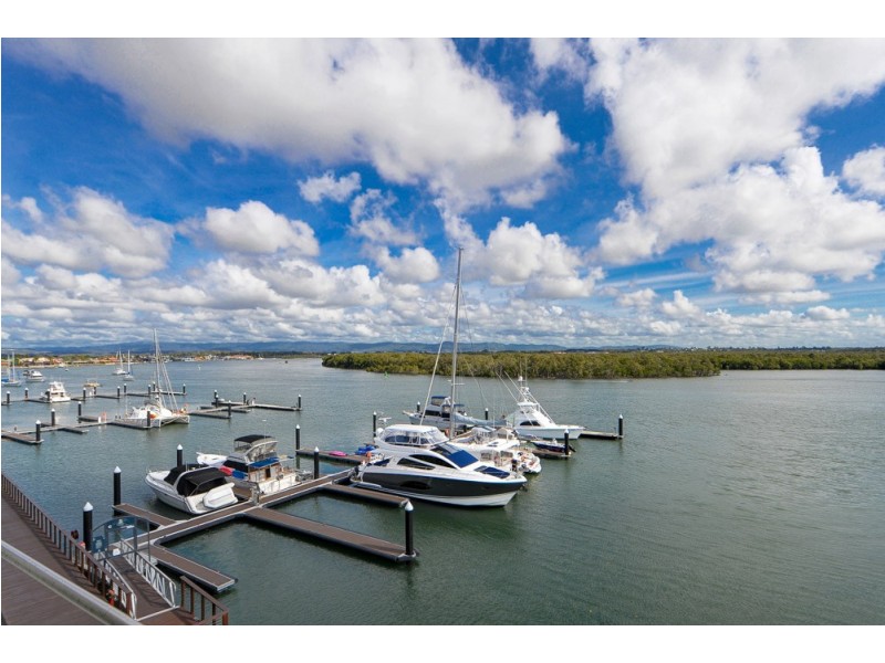 3301/4 Marina Promenade, Paradise Point QLD 4216