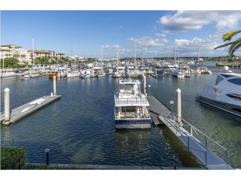 1511 Rosebank Way, Hope Island QLD 4212